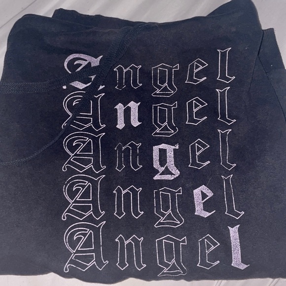 Distressed angel hoodie - Picture 1 of 1